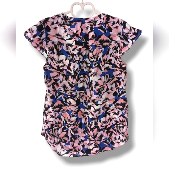 J. Crew 100% Silk Flutter Sleeve Hibiscus Top - Picture 4 of 6